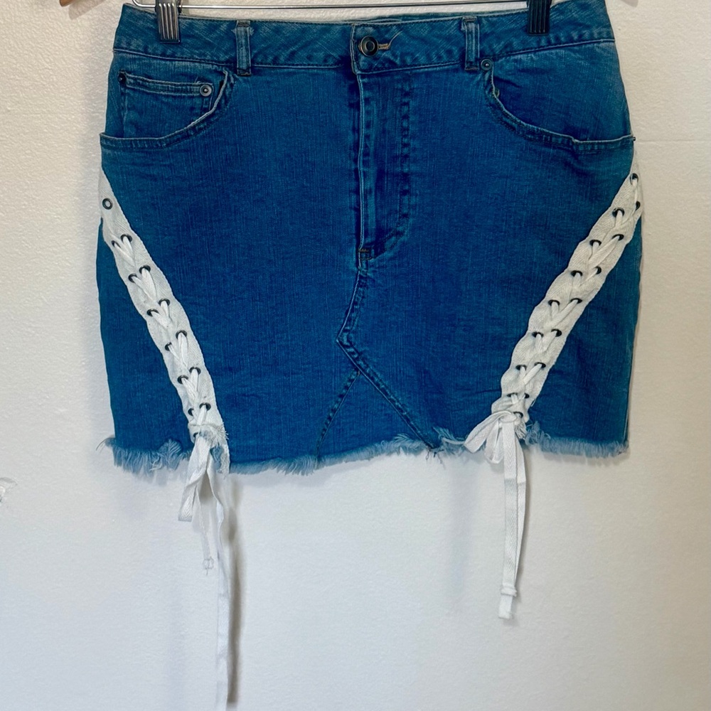 Love Tree Blue Denim Mini Skirt with White Lace-Up Sides